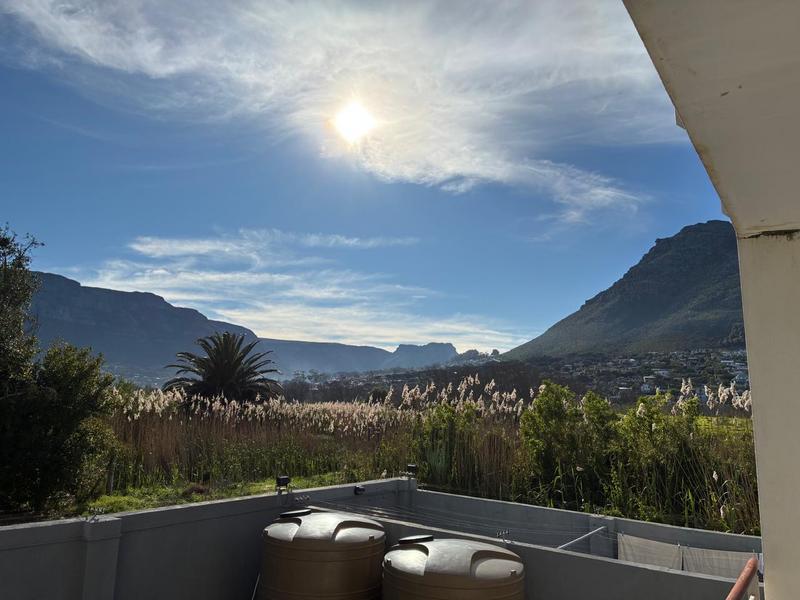To Let 1 Bedroom Property for Rent in Beach Estate Western Cape